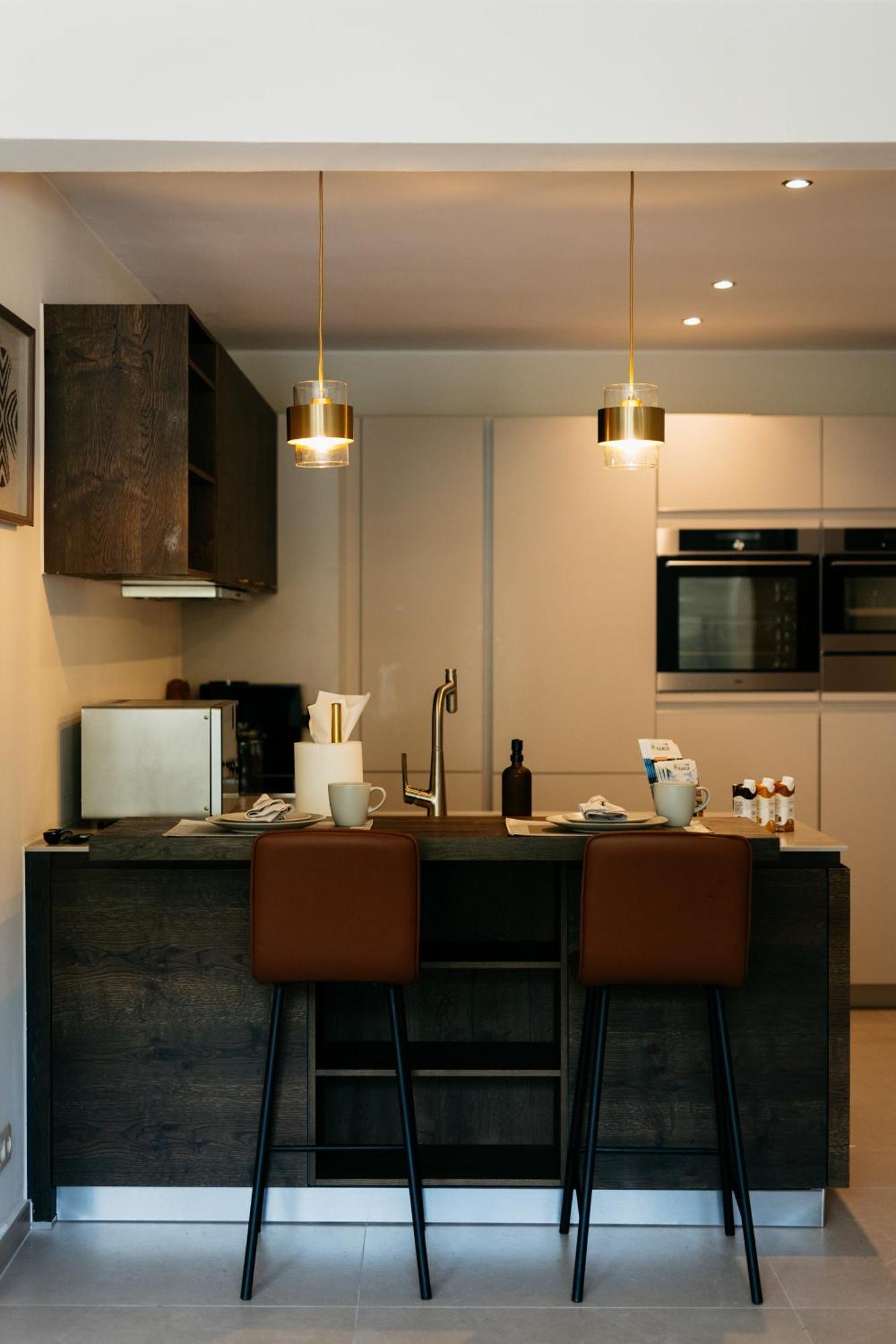 The Edgewater Suites - Skyline นามูร์ ภายนอก รูปภาพ